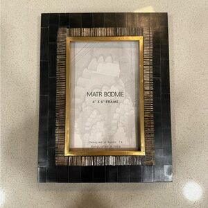 Matr Boomie Black and Gold Picture Frame